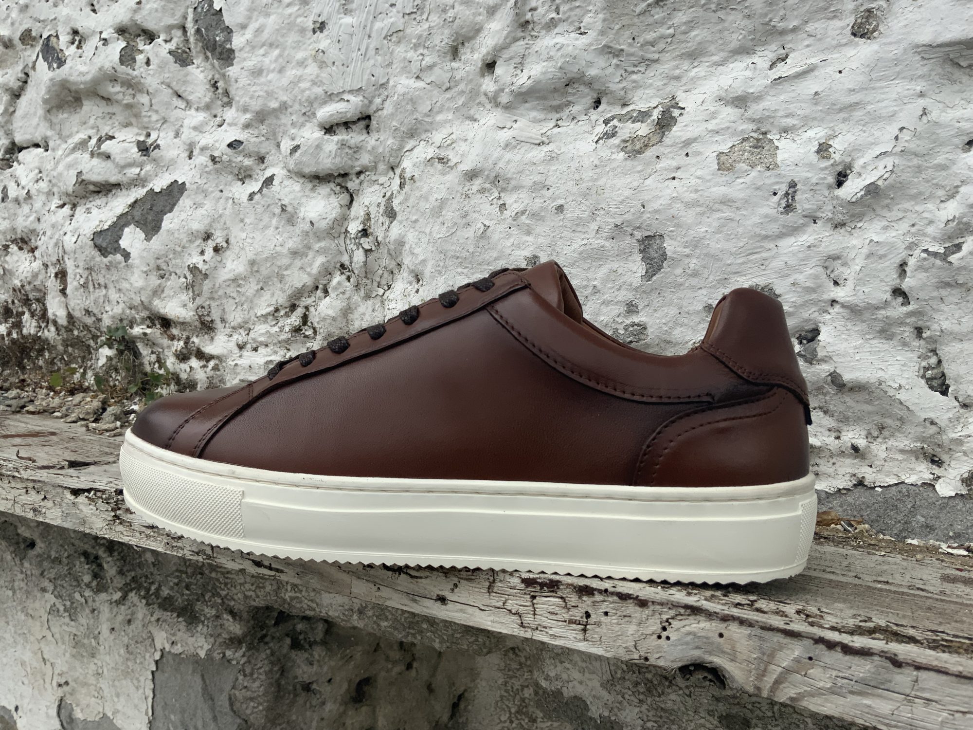 premium leather cupsole cognac