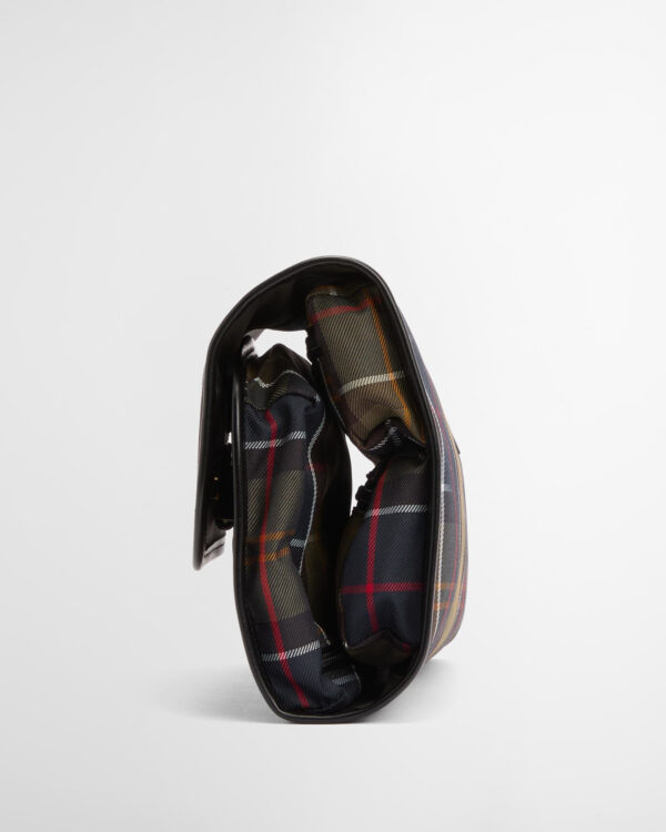 BARBOUR TARTAN HANGING WASHBAG - Image 2
