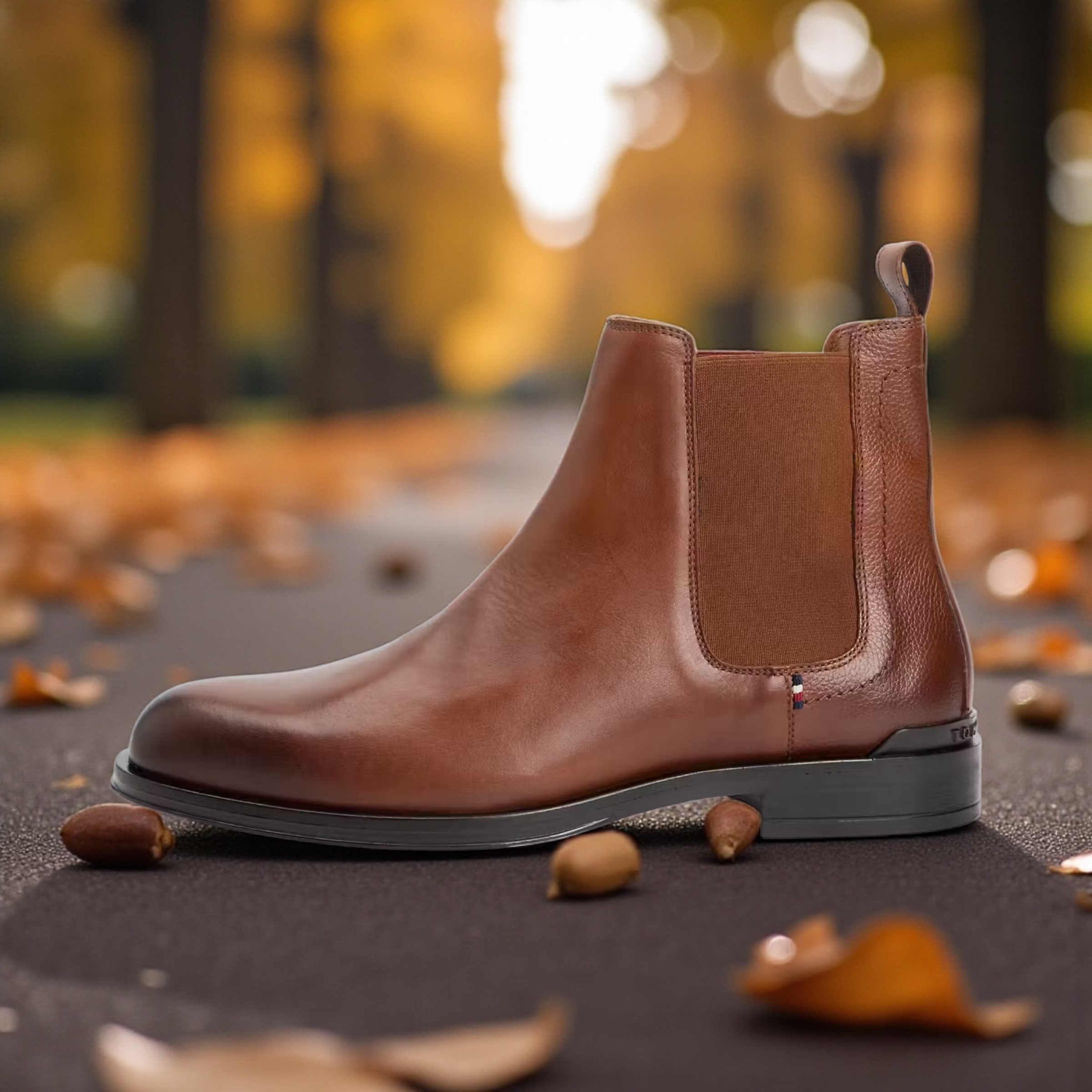 TOMMY HILFIGER CORP CHESLEA  SLIP ON BOOTS